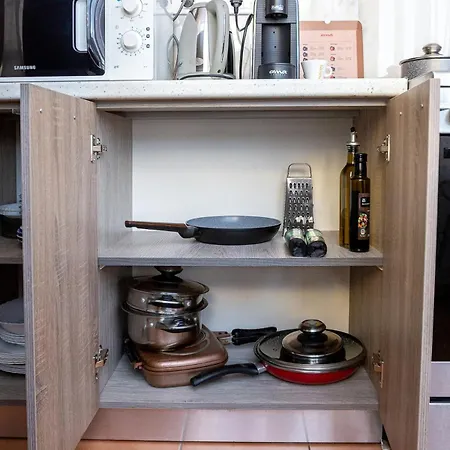 Appartement Cozy - Near New Bazaar Tirana