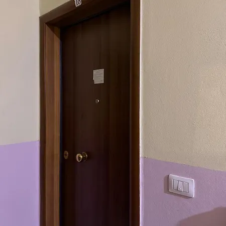 Cozy - Near New Bazaar Appartement Tirana